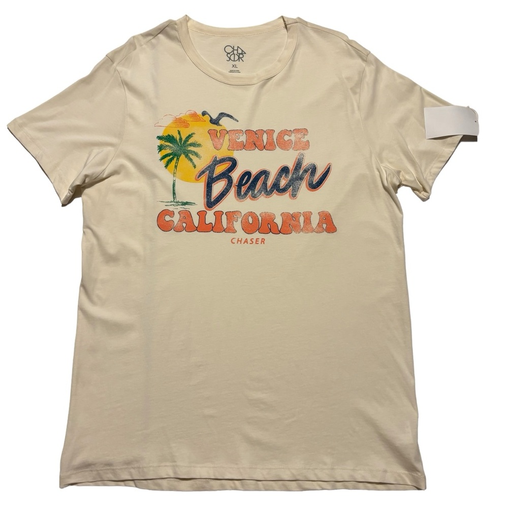 Chaser Men’s Graphic T-Shirt